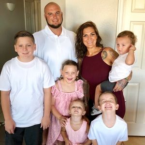 Meet your Posher, Caitlyn